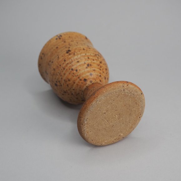 Vintage hand thrown earthenware wine goblet - Picture 8 of 8